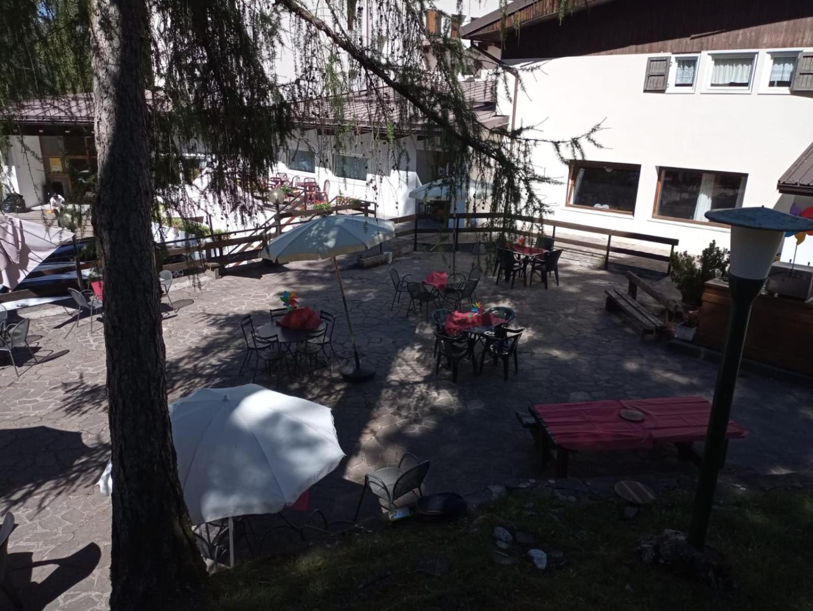 Hostel Il Pirata كافارينو المظهر الخارجي الصورة